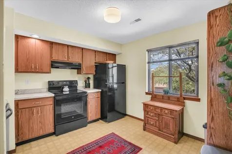 2108 Sunview Drive Champaign IL 61821
