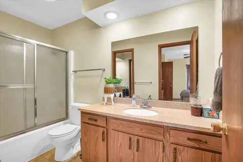 2108 Sunview Drive Champaign IL 61821