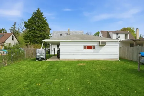 10443 West Medill Avenue Melrose Park IL 60164