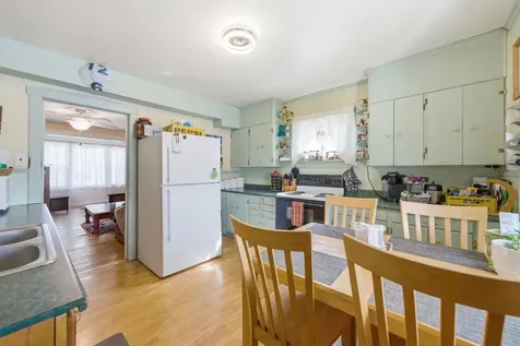10443 West Medill Avenue Melrose Park IL 60164