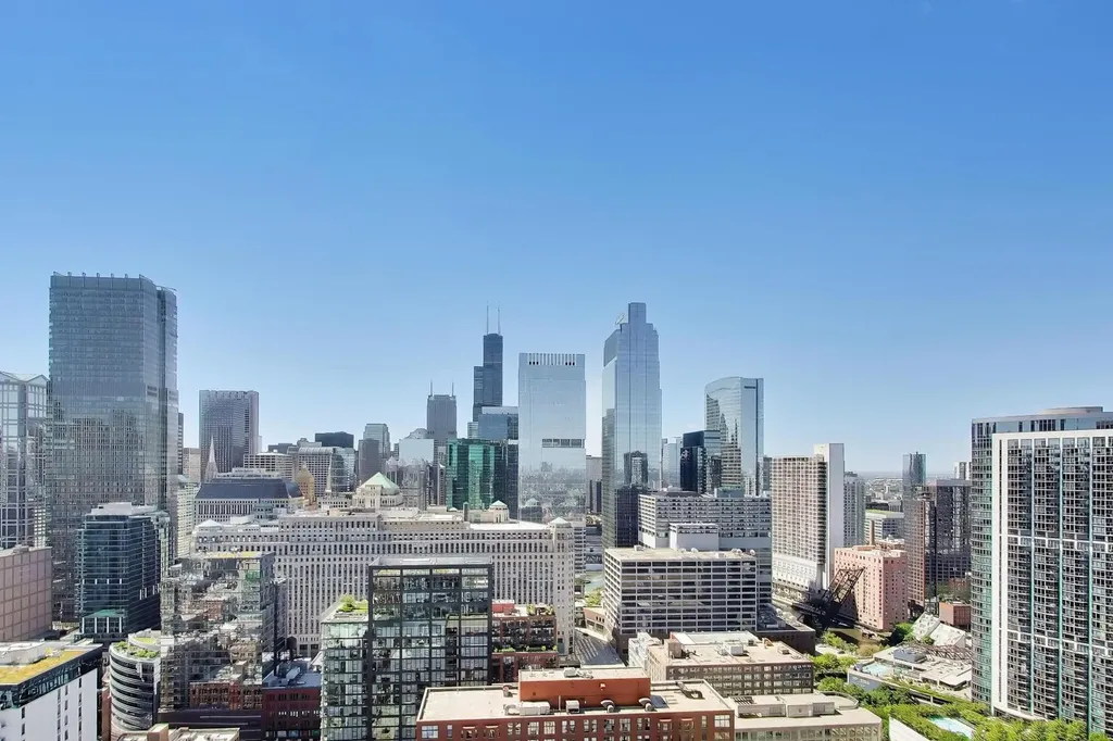 303 West Ohio Street Chicago IL 60654
