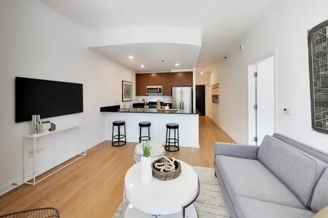 303 West Ohio Street Chicago IL 60654