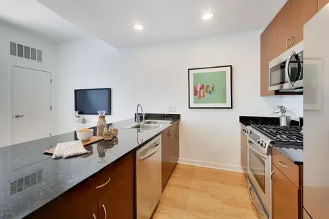 303 West Ohio Street Chicago IL 60654
