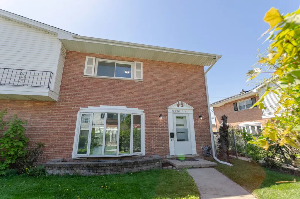 8800 Dee Road Des Plaines IL 60016