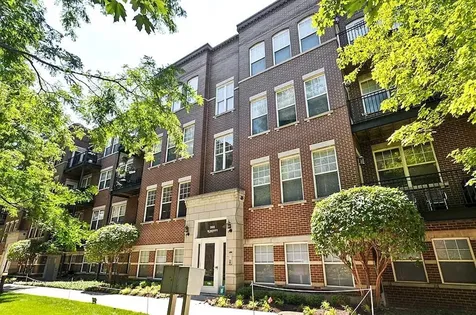 301 West Scott Street Chicago IL 60610