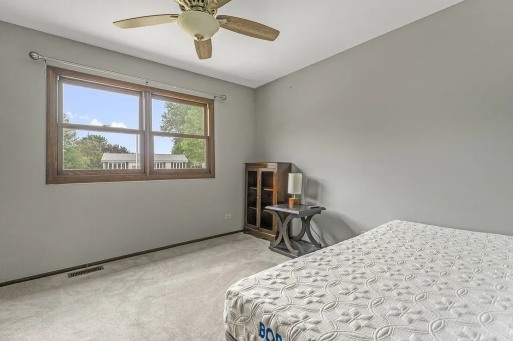 119 Garland Court Glendale Heights IL 60139