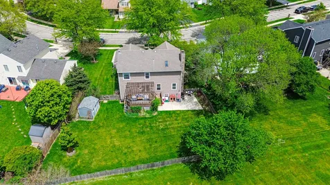 1188 Brookstone Drive Carol Stream IL 60188