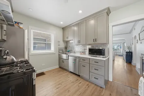 1435 East Avenue Berwyn IL 60402