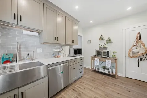 1435 East Avenue Berwyn IL 60402