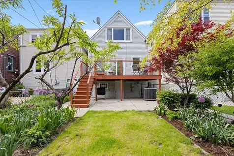 2911 North Washtenaw Avenue Chicago IL 60618