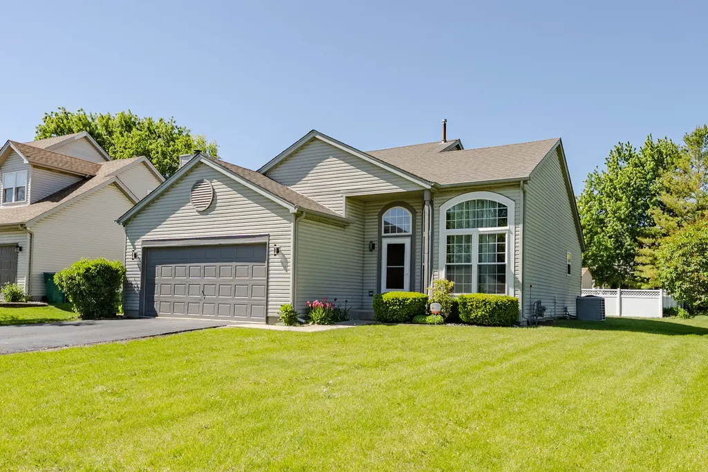 24104 Primrose Circle Plainfield IL 60585