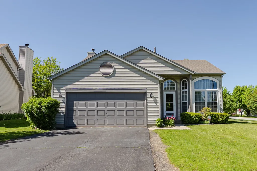 24104 Primrose Circle Plainfield IL 60585