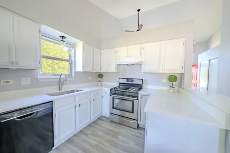 24104 Primrose Circle Plainfield IL 60585