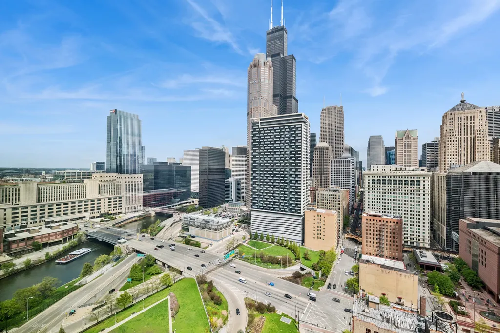 611 South Wells Street Chicago IL 60607