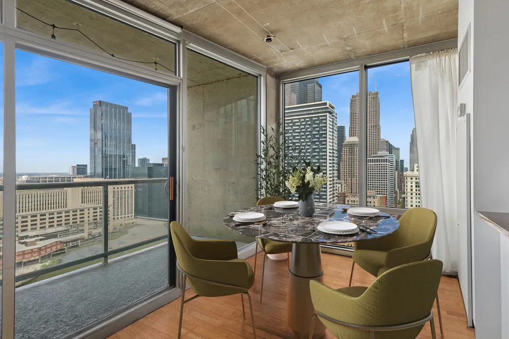 611 South Wells Street Chicago IL 60607