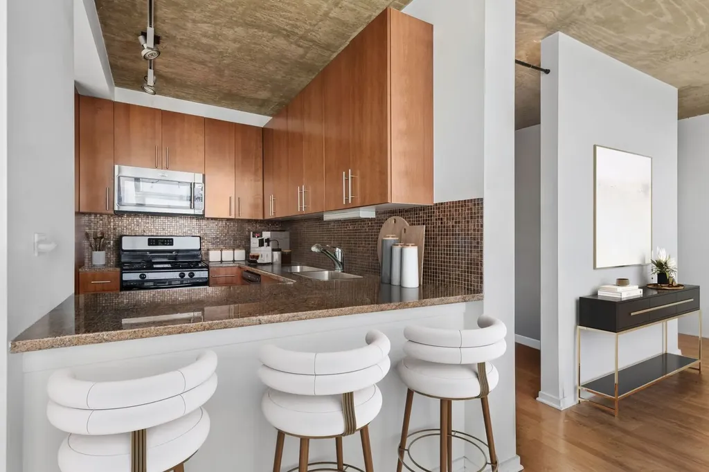 611 South Wells Street Chicago IL 60607