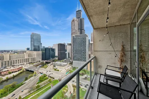 611 South Wells Street Chicago IL 60607