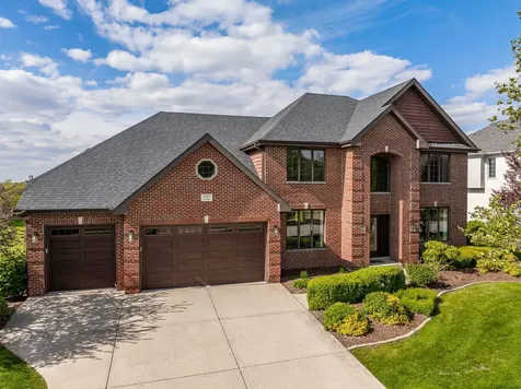 1045 Hilltop Drive Lemont IL 60439