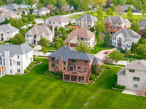 1045 Hilltop Drive Lemont IL 60439