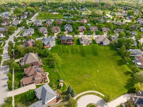 1045 Hilltop Drive Lemont IL 60439