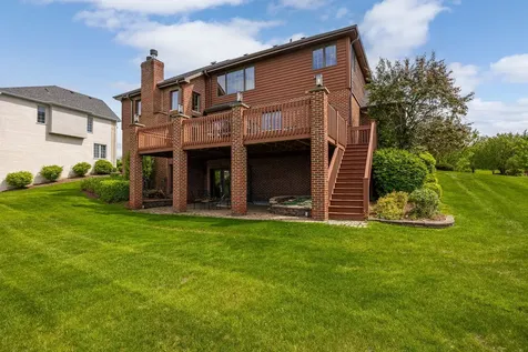 1045 Hilltop Drive Lemont IL 60439
