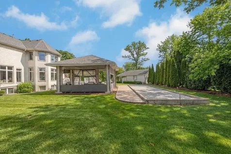 1 Bell Oak Lane Lemont IL 60439