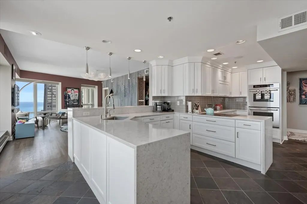57 East Delaware Place Chicago IL 60611