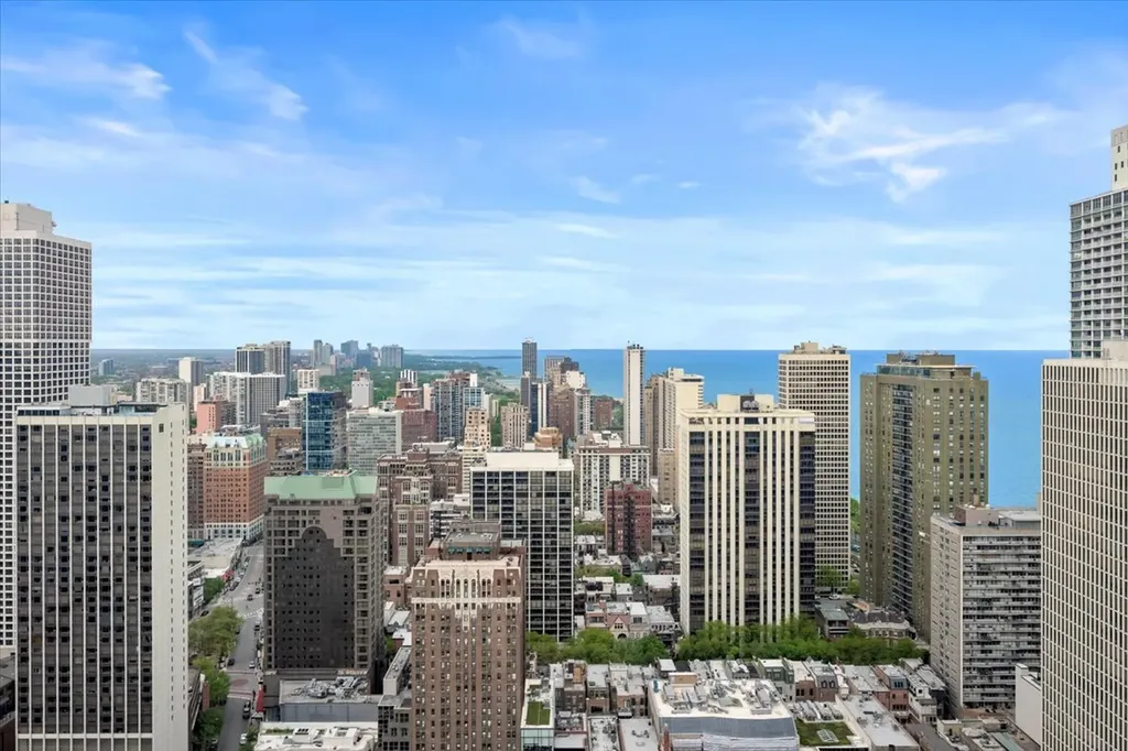 57 East Delaware Place Chicago IL 60611
