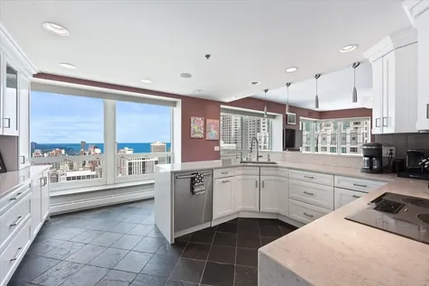 57 East Delaware Place Chicago IL 60611