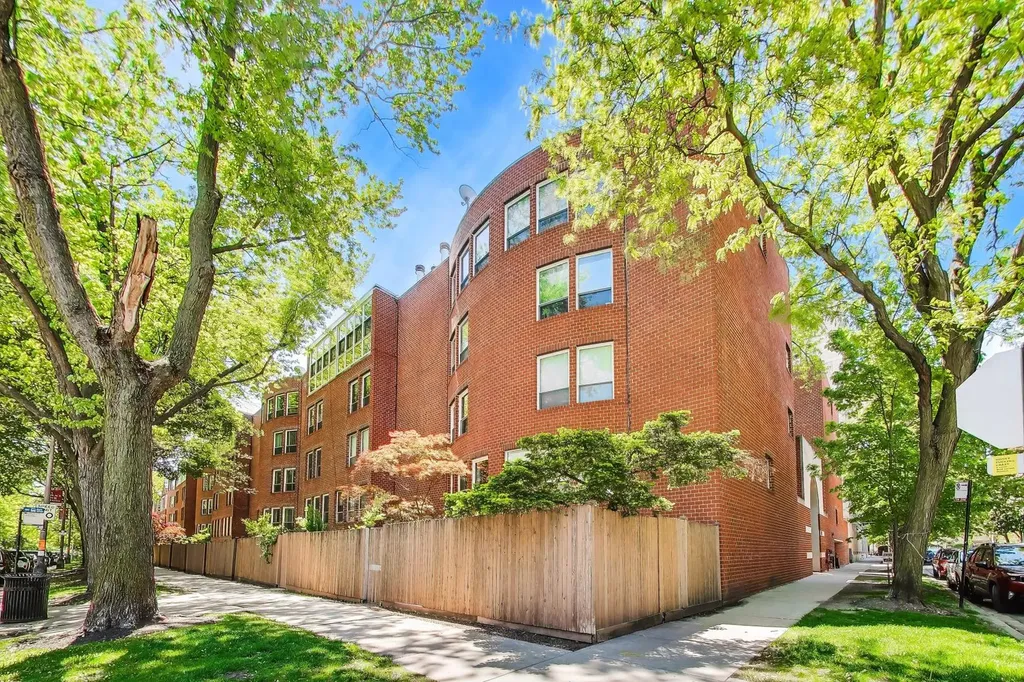 5400 South Hyde Park Boulevard Chicago IL 60615