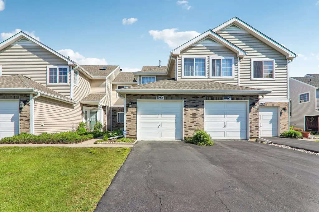 1064 Ripple Ridge Darien IL 60561