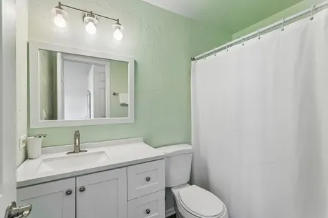 1064 Ripple Ridge Darien IL 60561