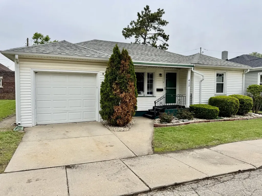 415 9TH Place Lasalle IL 61301