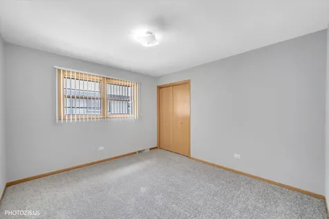 4043 North Wagner Avenue Schiller Park IL 60176