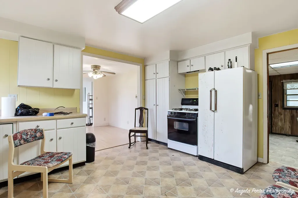 42177 North Lake Avenue Antioch IL 60002