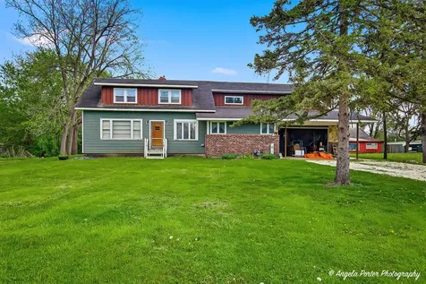42177 North Lake Avenue Antioch IL 60002