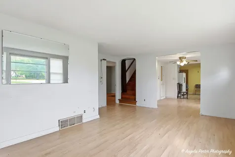42177 North Lake Avenue Antioch IL 60002