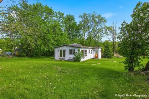 42177 North Lake Avenue Antioch IL 60002