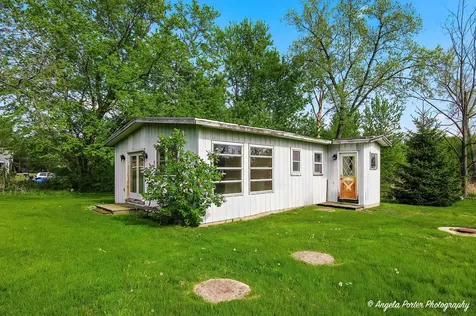 42177 North Lake Avenue Antioch IL 60002