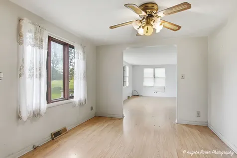 42177 North Lake Avenue Antioch IL 60002