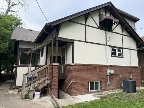 618 North 1st Avenue N Maywood IL 60153