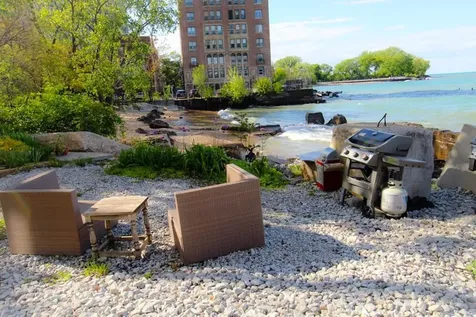 7321 South South Shore Drive Chicago IL 60649