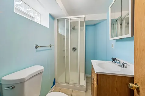 1678 Ash Street Des Plaines IL 60018