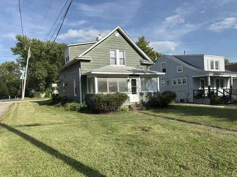 2233 24TH Street Rock Island IL 61201