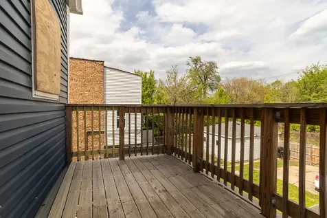 6227 South May Street Chicago IL 60621