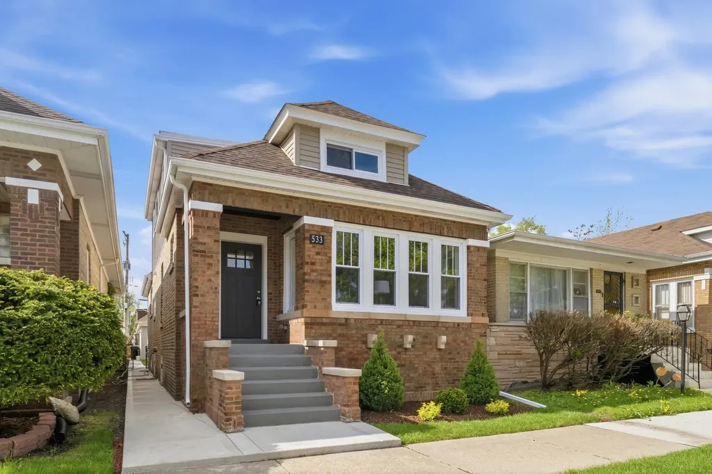 533 East 88th Place Chicago IL 60619