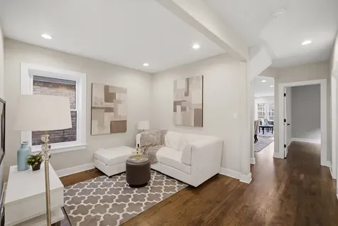 533 East 88th Place Chicago IL 60619