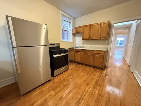 3213 West Warren Boulevard Chicago IL 60624