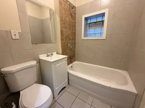 3213 West Warren Boulevard Chicago IL 60624