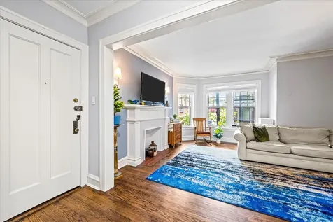 632 Sheridan Square Evanston IL 60202